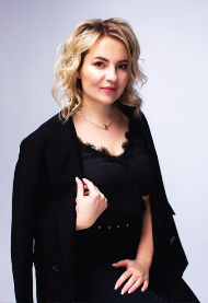 Екатерина Постоева